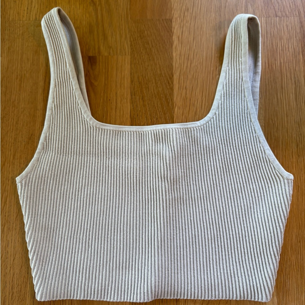 Aritiza Ribbed Cream Women's Top